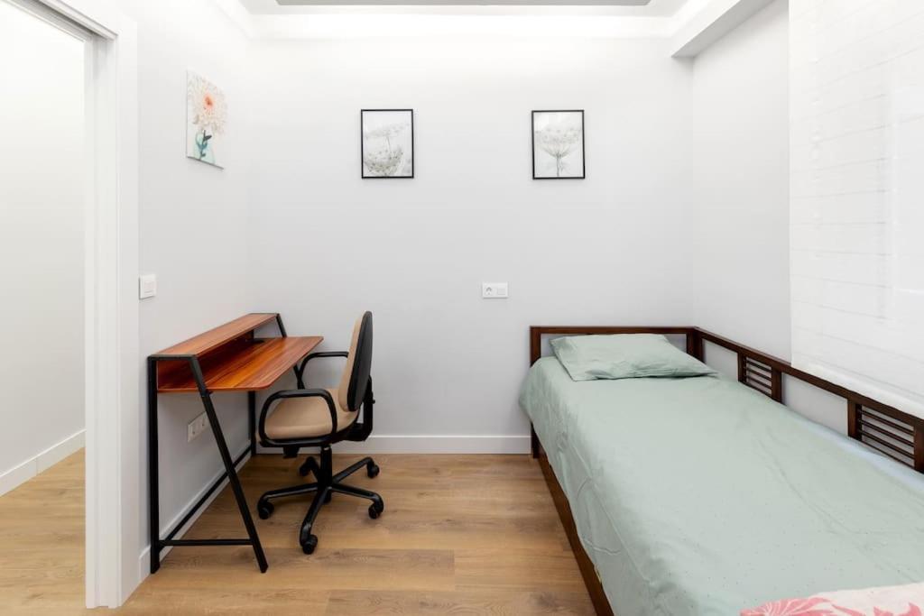 Precioso Piso Con Terraza En Centro De Granada Apartman Kültér fotó