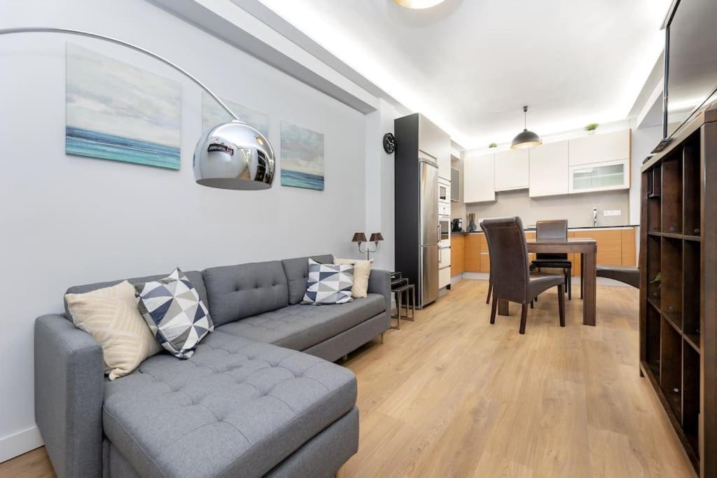 Precioso Piso Con Terraza En Centro De Granada Apartman Kültér fotó